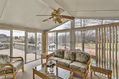 100 Hazelwood Dr, Cranberry Township, PA 16066 - Photo 10