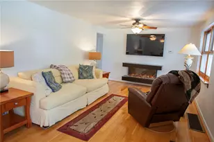 25 Meadowbrook Ave, Greensburg, PA 15601 - Photo 6