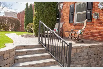 25 Meadowbrook Ave, Greensburg, PA 15601 - Photo 4