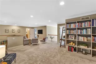 1403 Torrey Pine Dr, Adams Township, PA 16046 - Photo 24