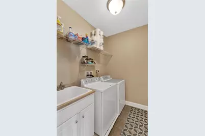 1403 Torrey Pine Dr, Adams Township, PA 16046 - Photo 22