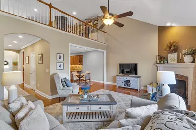 1403 Torrey Pine Dr, Adams Township, PA 16046 - Photo 14