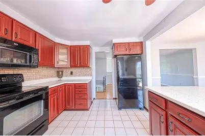 715 Moonstone Drive, Pittsburgh, PA 15101 - Photo 12