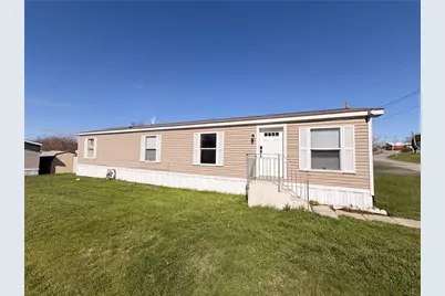 422 Magnolia St, Freedom, PA 15074 - Photo 1