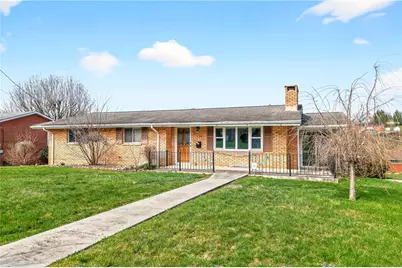 1106 Skyline Dr, Hempfield Township, PA 15601 - Photo 1