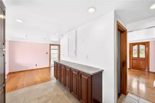 1106 Skyline Dr, Hempfield Township, PA 15601 - Photo 20