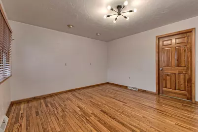 11227 Pershing Drive, North Huntingdon, PA 15642 - Photo 10