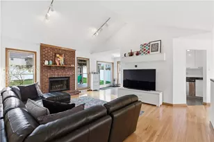 3 Daniel St, Hempfield Township, PA 15601 - Photo 6