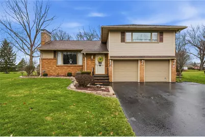 17 Bellaire Drive, Neshannock Township, PA 16105 - Photo 1