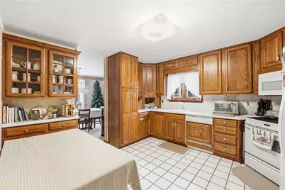 17 Bellaire Drive, Neshannock Township, PA 16105 - Photo 12