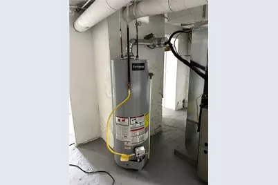 512 Lowell St, Vandergrift, PA 15690 - Photo 32