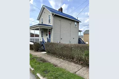 512 Lowell St, Vandergrift, PA 15690 - Photo 2