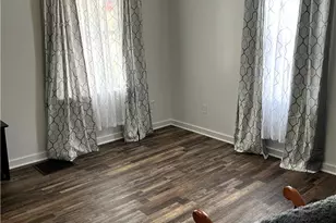 512 Lowell St, Vandergrift, PA 15690 - Photo 10