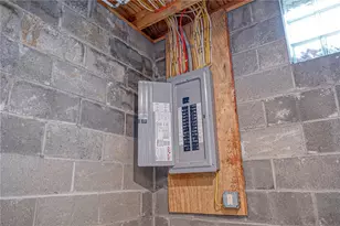 910 Burton Ave, Youngwood, PA 15697 - Photo 22