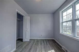 910 Burton Ave, Youngwood, PA 15697 - Photo 16