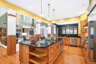 132 Twin Oaks Ln, Penn Twp, PA 15085 - Photo 10