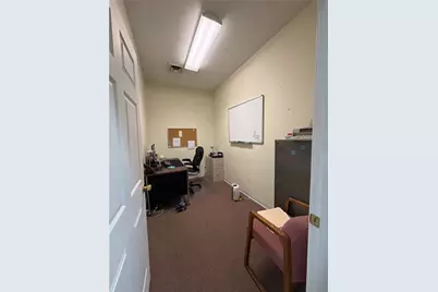 106 Oliver Rd Suite 108, North Union Township, PA 15401 - Photo 20