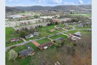 110 Winfield Circle, Hempfield Township, PA 15601 - Photo 38