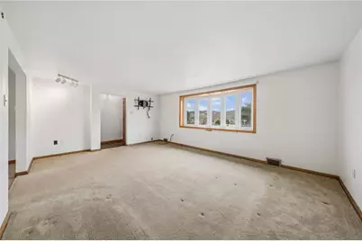 110 Winfield Circle, Hempfield Township, PA 15601 - Photo 4