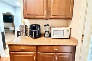 1662 McFarland Rd, Pittsburgh, PA 15216 - Photo 12