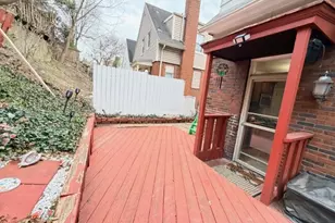 1662 McFarland Rd, Pittsburgh, PA 15216 - Photo 32