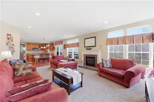 153 Hunter Dr, Cranberry Township, PA 16066 - Photo 18