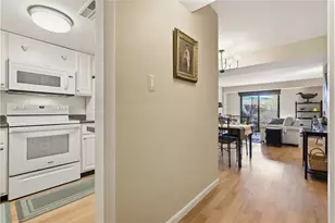 12 Foster Square, Pittsburgh, PA 15212 - Photo 6