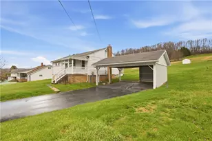 2261 Indian Head Rd, Saltlick Township, PA 15622 - Photo 4