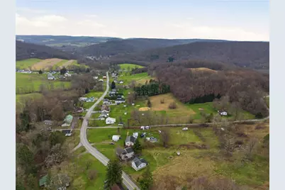 2261 Indian Head Rd, Saltlick Township, PA 15622 - Photo 32