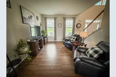 101 Hare Ct, Forward Township, PA 16033 - Photo 6