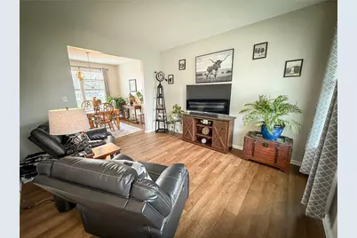 101 Hare Ct, Forward Township, PA 16033 - Photo 4