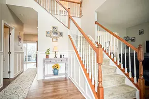 101 Hare Ct, Forward Township, PA 16033 - Photo 2