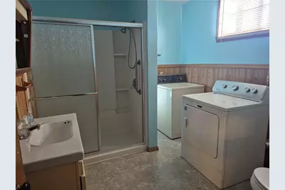 1537 Poplar St, South Greensburg Boro, PA 15601 - Photo 6