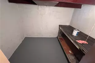 1134 Strawn Ave, New Kensington, PA 15068 - Photo 24