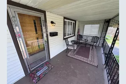 1134 Strawn Ave, New Kensington, PA 15068 - Photo 2