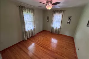 1134 Strawn Ave, New Kensington, PA 15068 - Photo 18