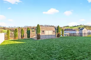 263 Stump Dr, Rostraver, PA 15012 - Photo 4