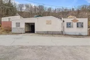 84 Dawn Ave, Pittsburgh, PA 15226 - Photo 1