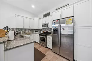 301 Fifth Ave, Pittsburgh, PA 15222 - Photo 4