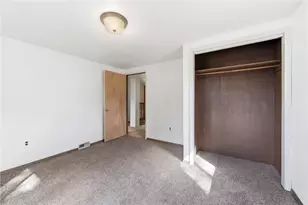 2467 Ankeny Dr, Hampton, PA 15044 - Photo 18