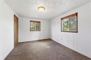 2467 Ankeny Dr, Hampton, PA 15044 - Photo 14