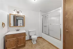 2467 Ankeny Dr, Hampton, PA 15044 - Photo 20