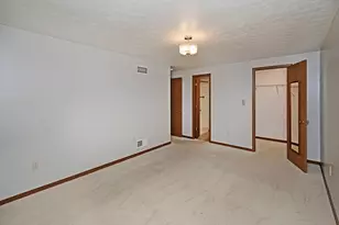 2750 Iowa Dr, Lower Burrell, PA 15068 - Photo 20