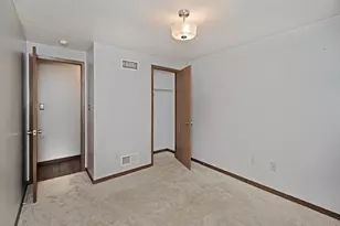 2750 Iowa Dr, Lower Burrell, PA 15068 - Photo 18