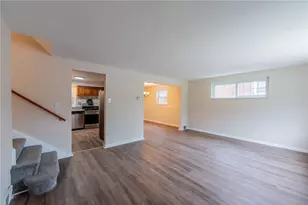 177 Poplar Ridge Dr, Pittsburgh, PA 15235 - Photo 2