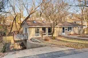 429 Earlwood Rd, Pittsburgh, PA 15235 - Photo 2