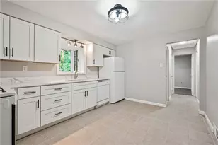 429 Earlwood Rd, Pittsburgh, PA 15235 - Photo 10