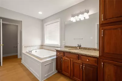 111 Prestonwood Ln, Peters Township, PA 15317 - Photo 16