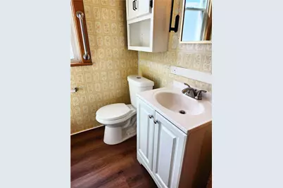 922 Hober Ave #2, McKees Rocks, PA 15136 - Photo 2