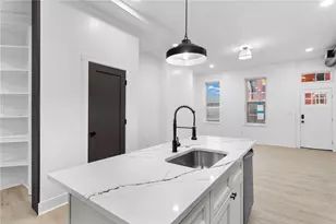 2035 Forbes Ave, Downtown Pgh, PA 15219 - Photo 6